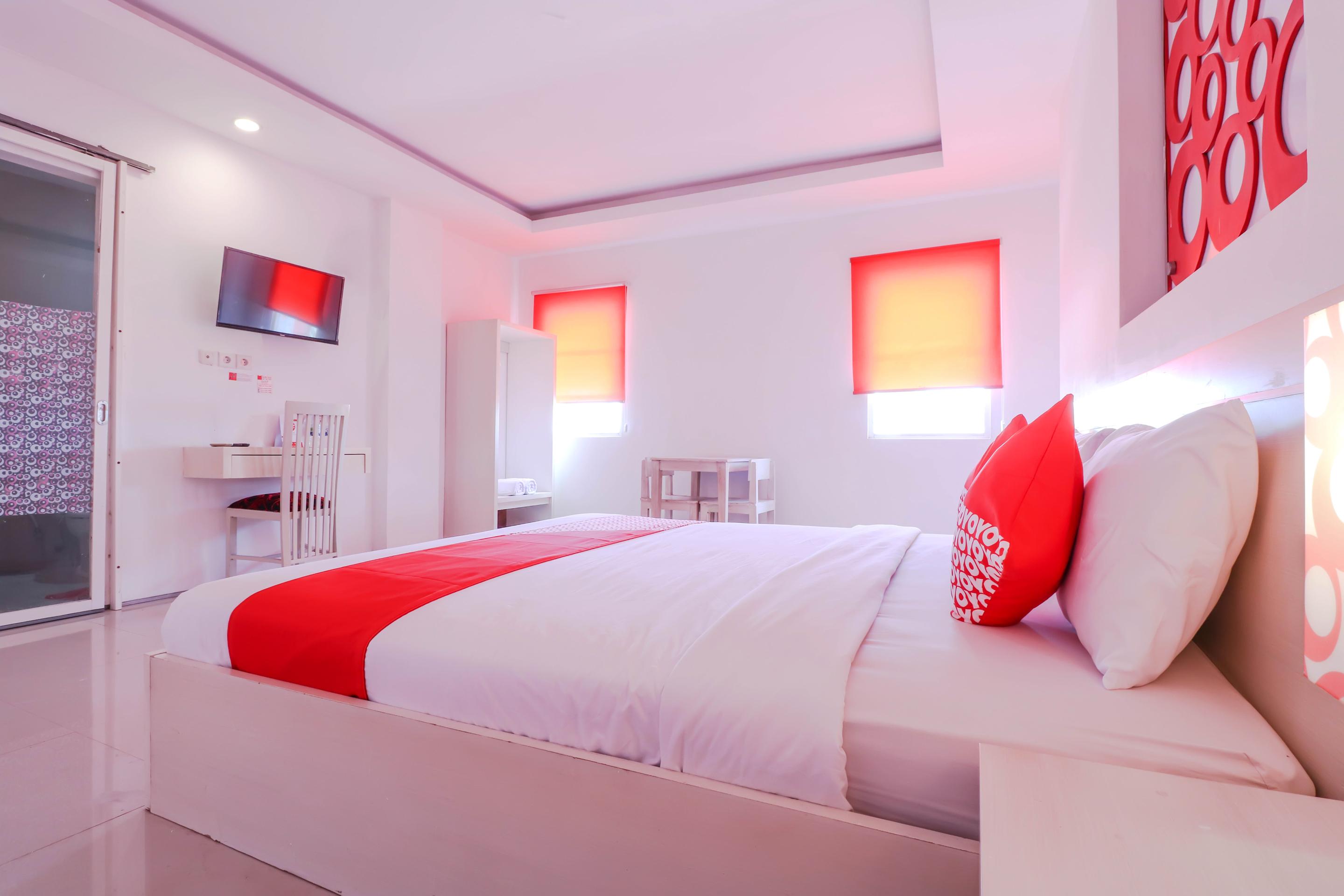Oyo 1489 Simona Hotel Kerobokan  Ngoại thất bức ảnh
