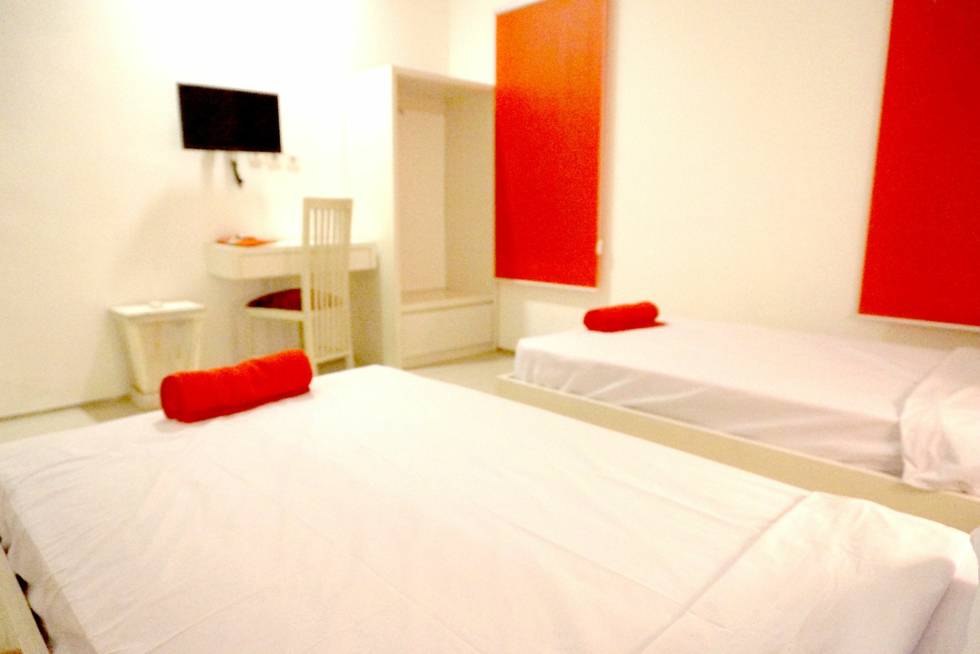 Oyo 1489 Simona Hotel Kerobokan  Ngoại thất bức ảnh
