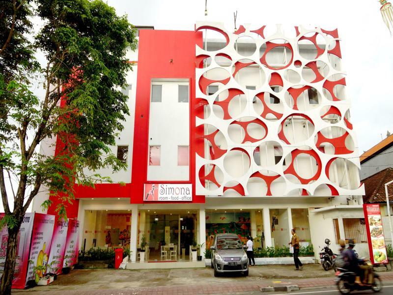 Oyo 1489 Simona Hotel Kerobokan  Ngoại thất bức ảnh