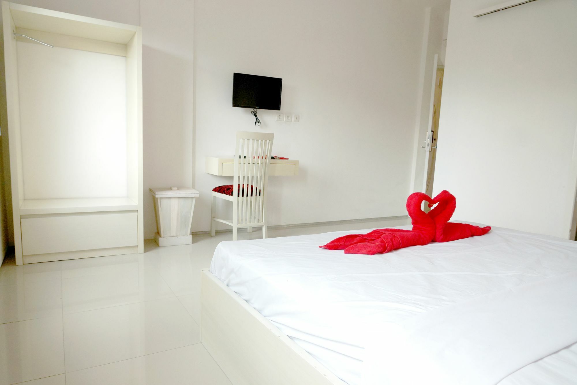 Oyo 1489 Simona Hotel Kerobokan  Ngoại thất bức ảnh